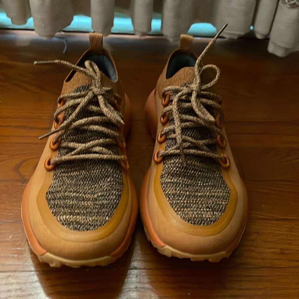 Allbirds Trail Runners SWT Womens 9.5